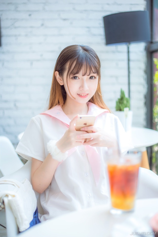 有人闻言匆匆离开去请吕蒙。